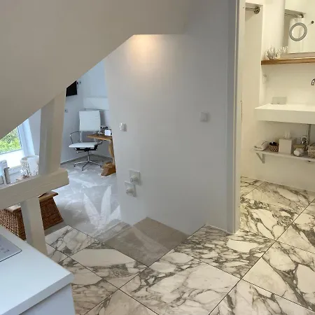 Oyster-suite, Pearl *
